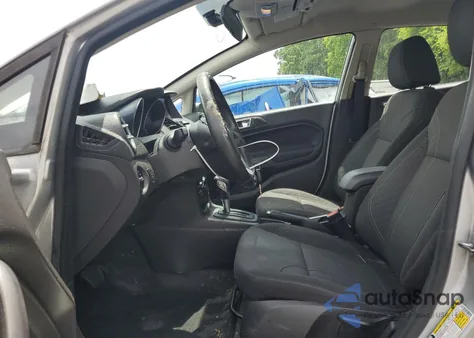 2015 Ford Fiesta Se z USA, uszkodzony, nr VIN 3FADP4EJ7FM159342